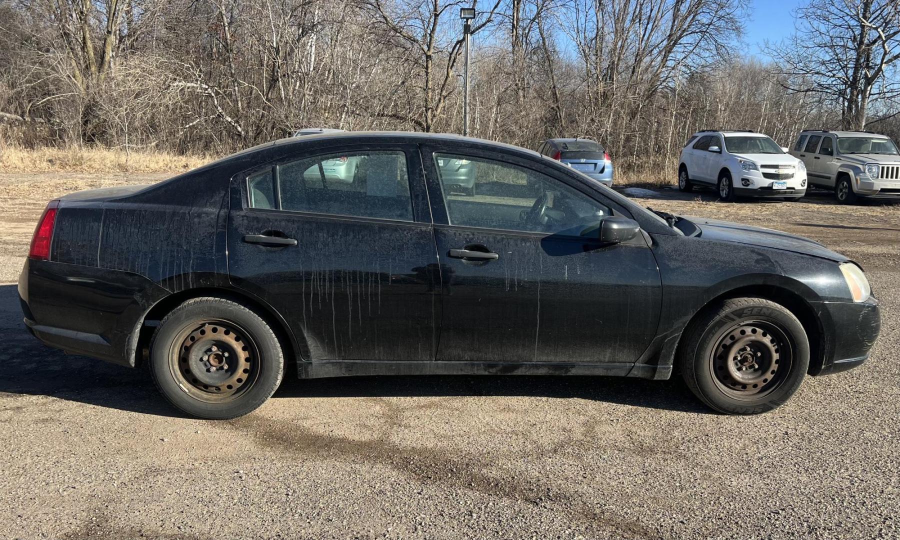 2006 Black Mitsubishi Galant DE (4A3AB26FX6E) with an 2.4L L4 SOHC 16V engine, 4-Speed Automatic Overdrive transmission, located at 17255 hwy 65 NE, Ham Lake, MN, 55304, 0.000000, 0.000000 - Photo#4