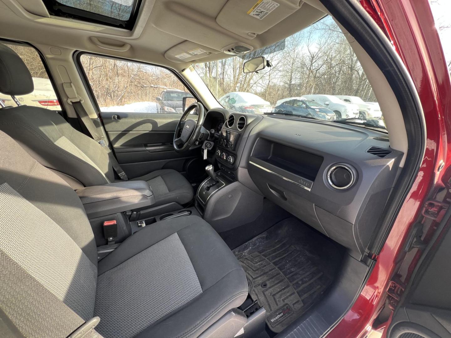 2010 Jeep Patriot Sport 4WD (1J4NF1GB6AD) with an 2.4L L4 DOHC 16V engine, located at 17255 hwy 65 NE, Ham Lake, MN, 55304, 0.000000, 0.000000 - Photo#15