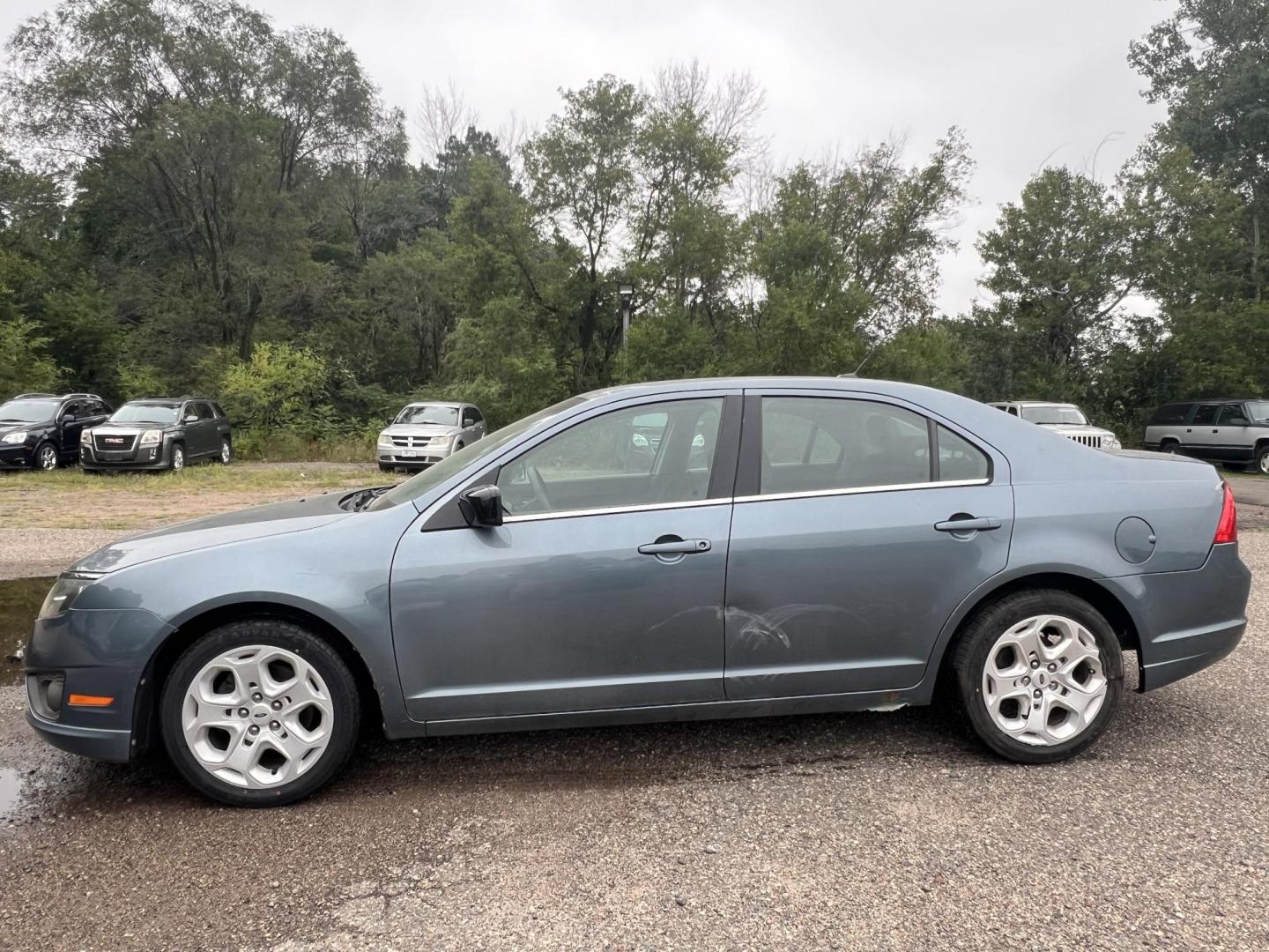 2011 Ford Fusion I4 SE (3FAHP0HA9BR) with an 2.5L L4 DOHC 16V engine, located at 17255 hwy 65 NE, Ham Lake, MN, 55304, 0.000000, 0.000000 - Photo#1