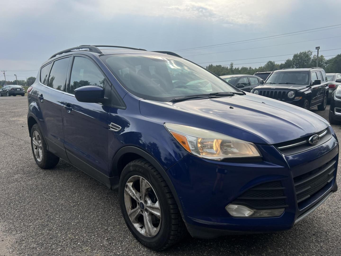 2013 Ford Escape SE 4WD (1FMCU9G92DU) with an 2.0L L4 DOHC 16V engine, 6-Speed Automatic transmission, located at 17255 hwy 65 NE, Ham Lake, MN, 55304, 0.000000, 0.000000 - Photo#6