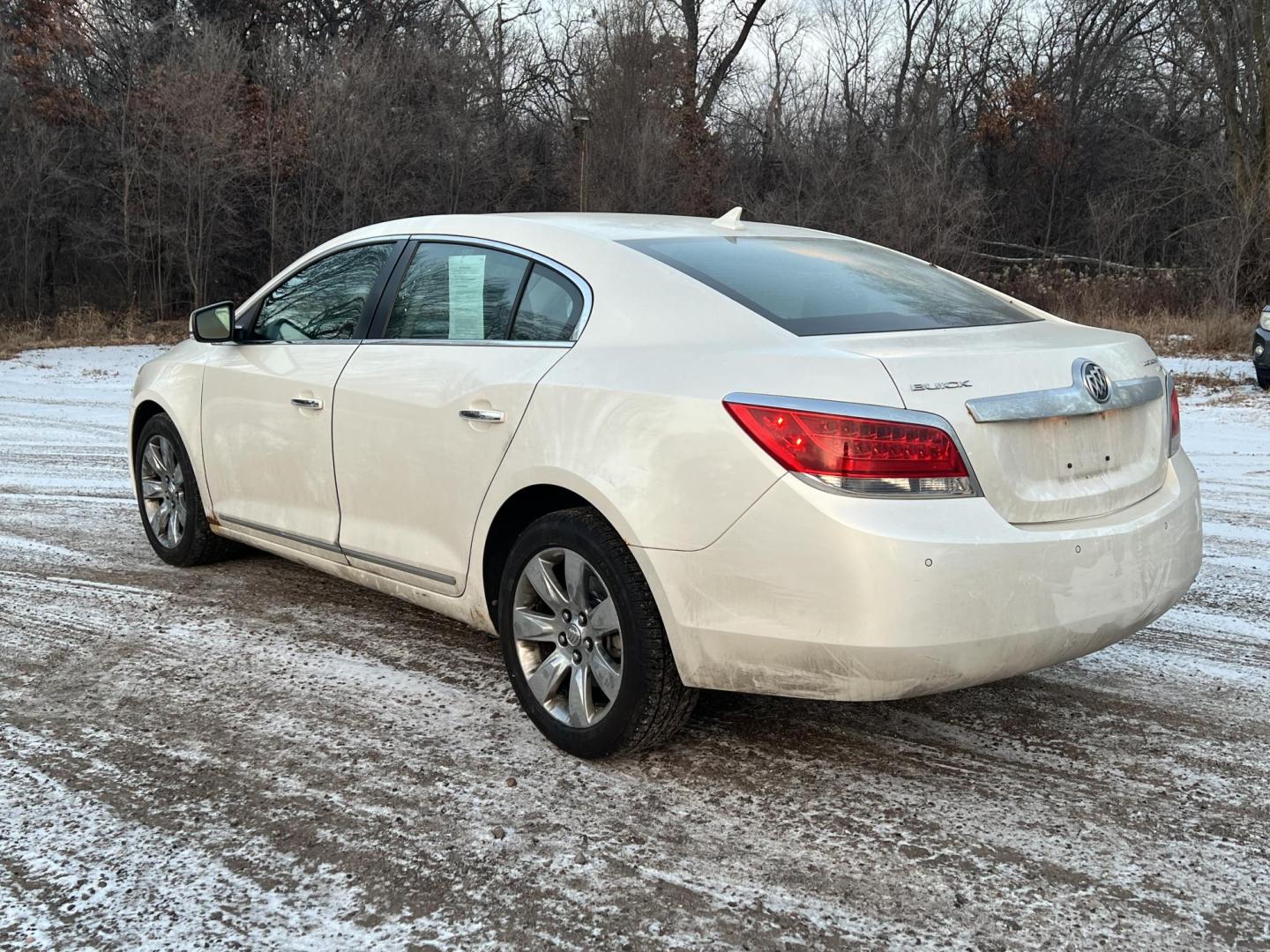 2011 Buick LaCrosse CXL FWD (1G4GC5ED4BF) with an 3.6L V6 DOHC 24V engine, 6-Speed Automatic Overdrive transmission, located at 17255 hwy 65 NE, Ham Lake, MN, 55304, 0.000000, 0.000000 - Photo#2