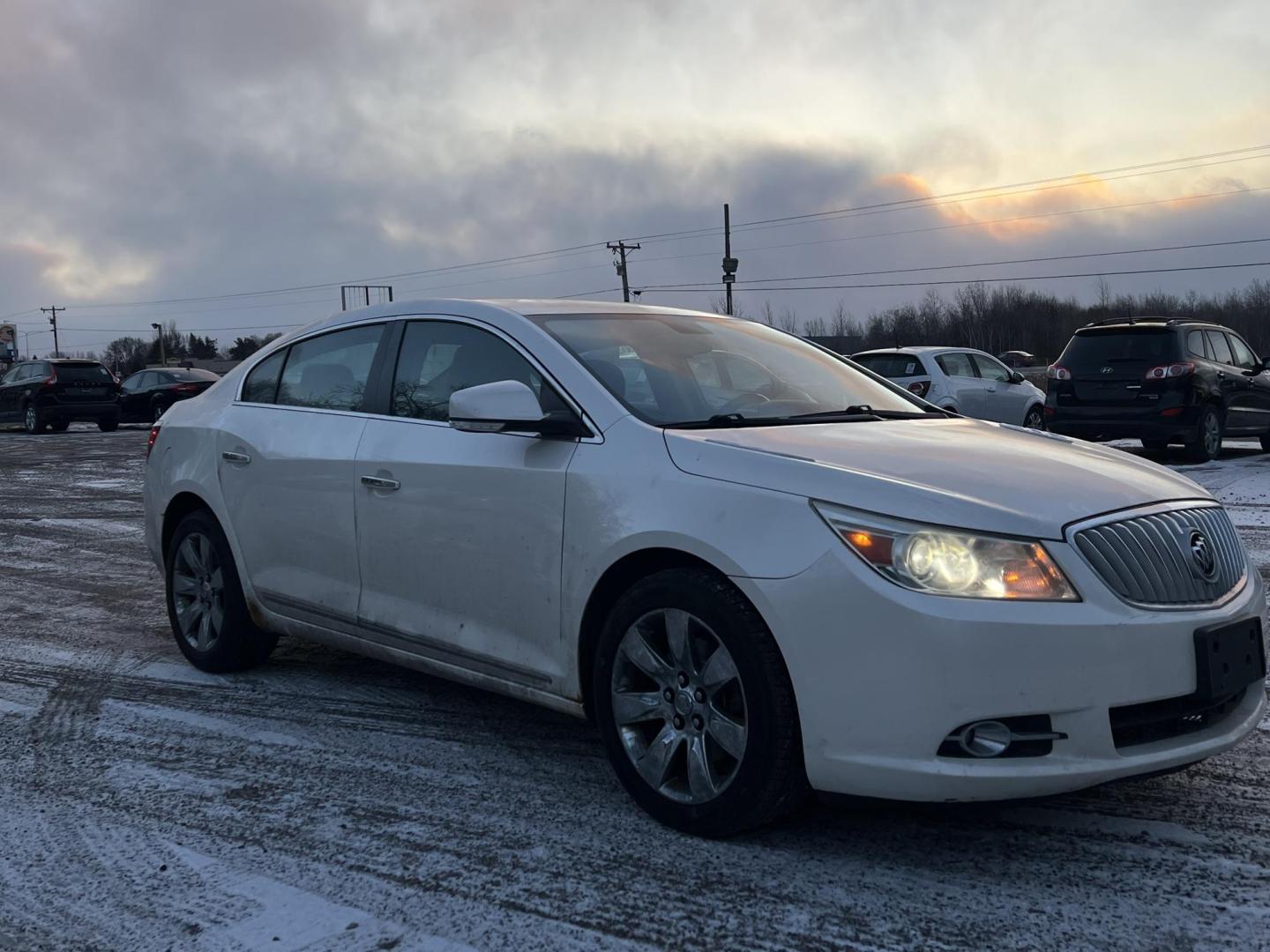 2011 Buick LaCrosse CXL FWD (1G4GC5ED4BF) with an 3.6L V6 DOHC 24V engine, 6-Speed Automatic Overdrive transmission, located at 17255 hwy 65 NE, Ham Lake, MN, 55304, 0.000000, 0.000000 - Photo#6