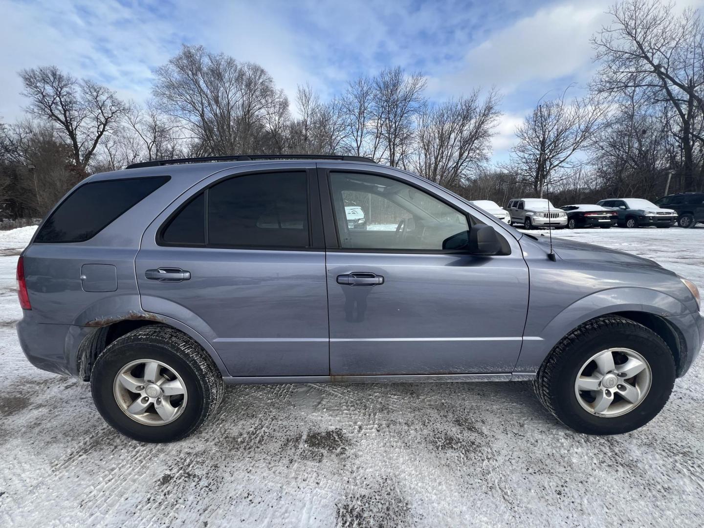 2009 Kia Sorento (KNDJD735495) , located at 17255 hwy 65 NE, Ham Lake, MN, 55304, 0.000000, 0.000000 - Photo#5