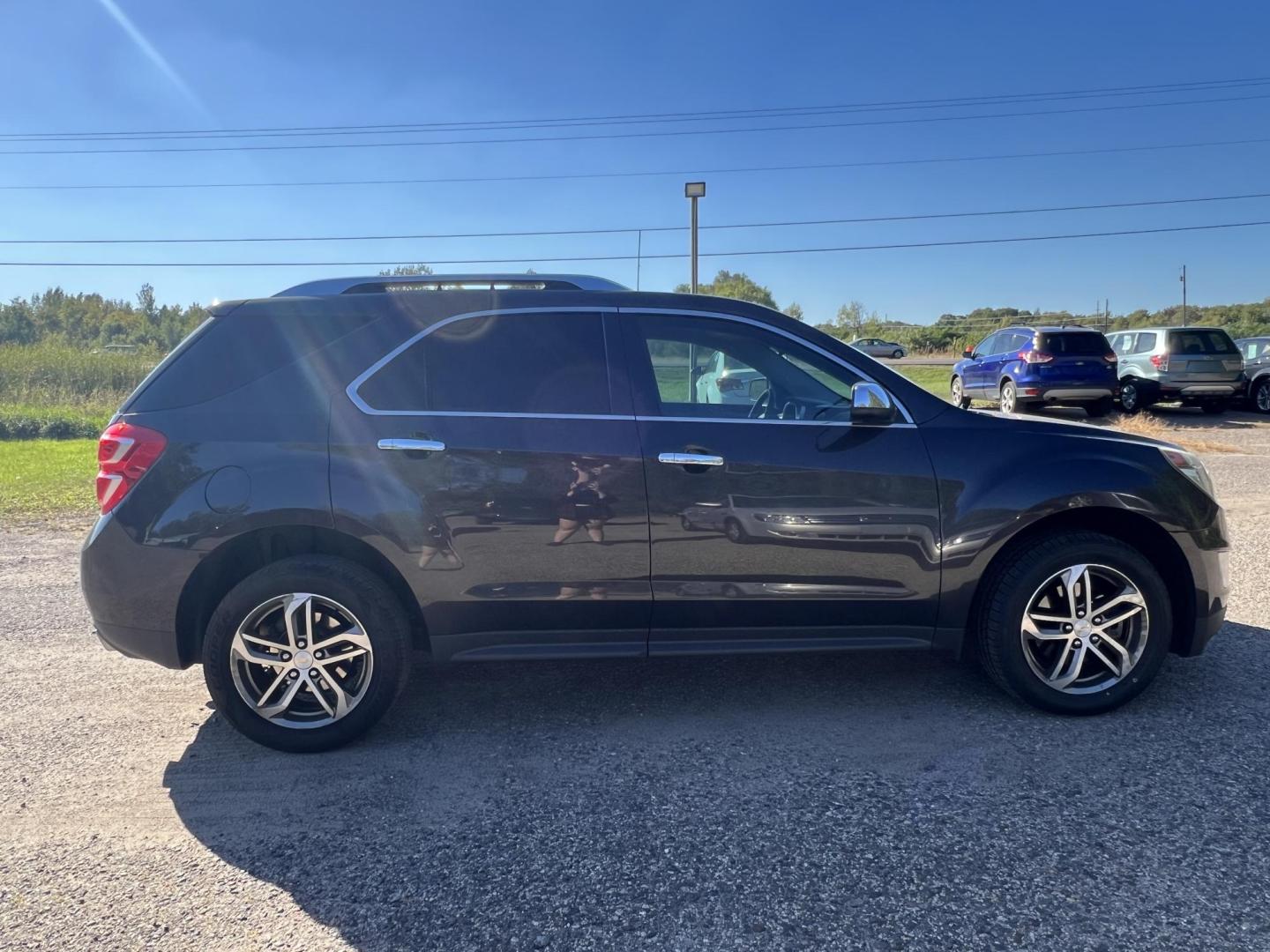 2016 Chevrolet Equinox LTZ AWD (2GNFLGE30G6) with an 3.6L V6 DOHC 24V engine, 6A transmission, located at 17255 hwy 65 NE, Ham Lake, MN, 55304, 0.000000, 0.000000 - Photo#5