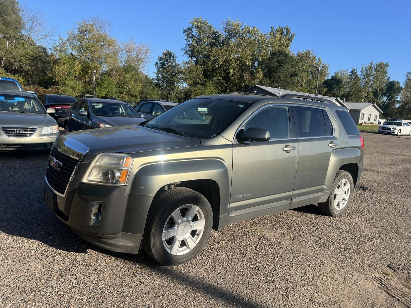 2013 GMC Terrain SLE2 FWD (2GKALSEK9D6) with an 2.4L L4 DOHC 16V FFV engine, 6-Speed Automatic transmission, located at 17255 hwy 65 NE, Ham Lake, MN, 55304, 0.000000, 0.000000 - Photo#0