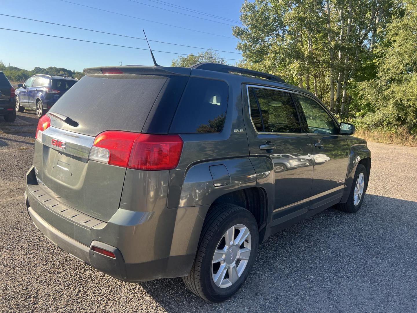 2013 GMC Terrain SLE2 FWD (2GKALSEK9D6) with an 2.4L L4 DOHC 16V FFV engine, 6-Speed Automatic transmission, located at 17255 hwy 65 NE, Ham Lake, MN, 55304, 0.000000, 0.000000 - Photo#6