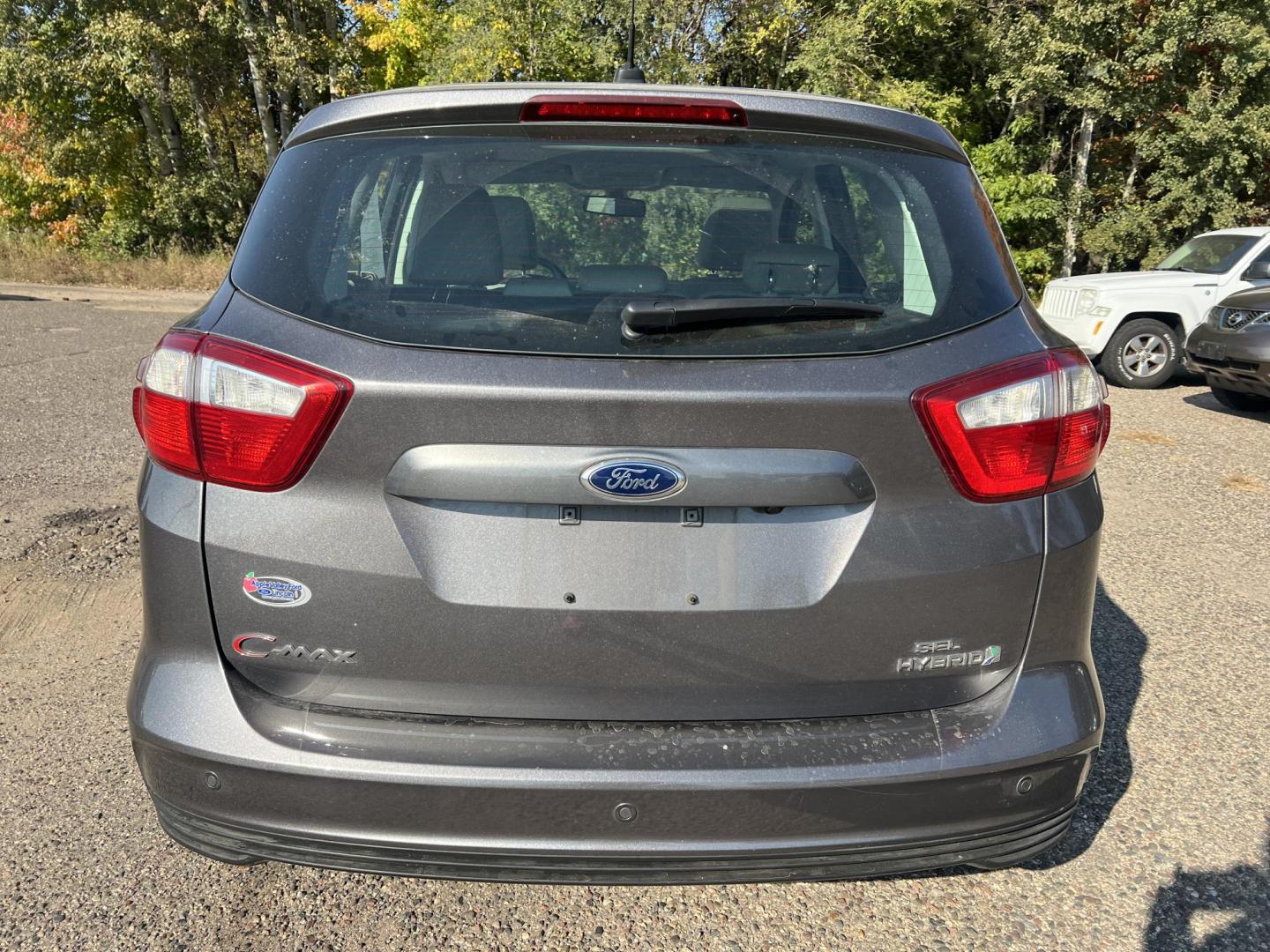 2013 Ford C-Max SEL (1FADP5BU9DL) with an 2.0L L4 DOHC 16V HYBRID engine, Continuously Variable Transmission transmission, located at 17255 hwy 65 NE, Ham Lake, MN, 55304, 0.000000, 0.000000 - Photo#2