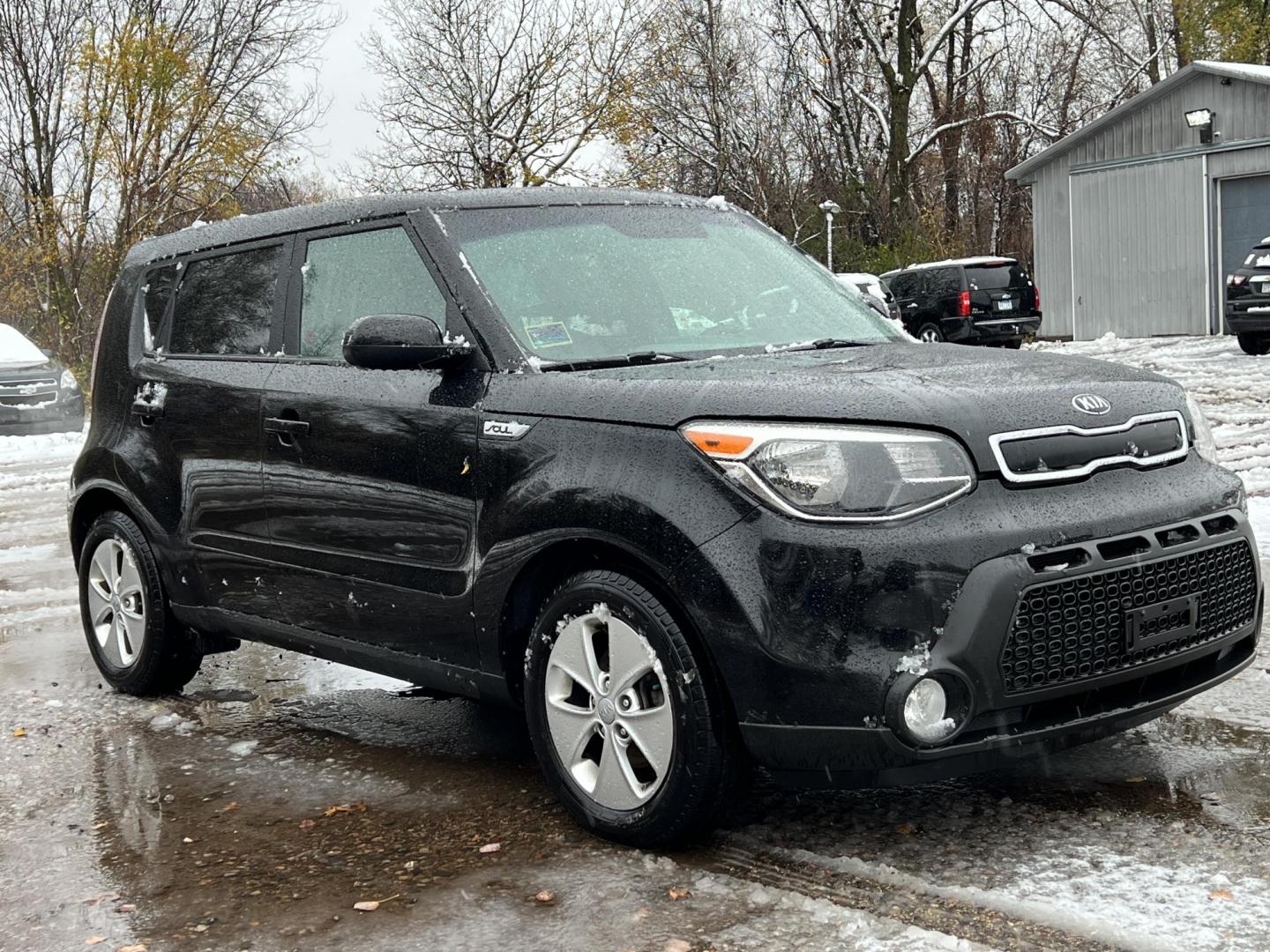 2015 Kia Soul Base (KNDJN2A20F7) with an 1.6L L4 DOHC 16V engine, located at 17255 hwy 65 NE, Ham Lake, MN, 55304, 0.000000, 0.000000 - Photo#6