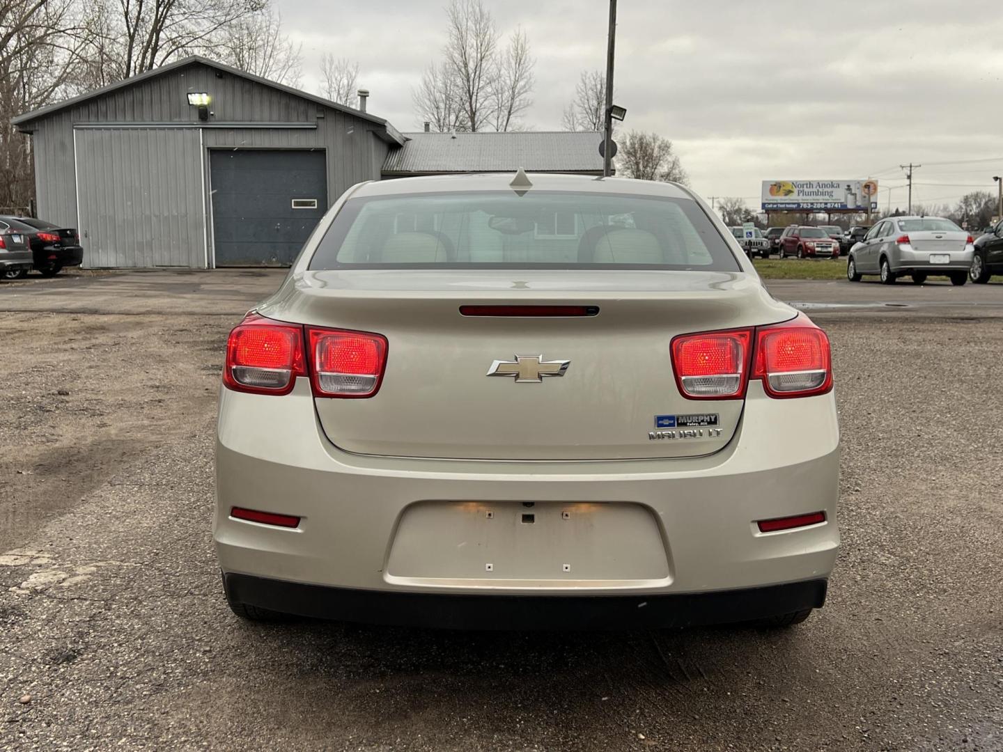 2013 Chevrolet Malibu 2LT (1G11E5SA0DF) with an 2.5L L4 DOHC 16V engine, 6-Speed Automatic transmission, located at 17255 hwy 65 NE, Ham Lake, MN, 55304, 0.000000, 0.000000 - Photo#3