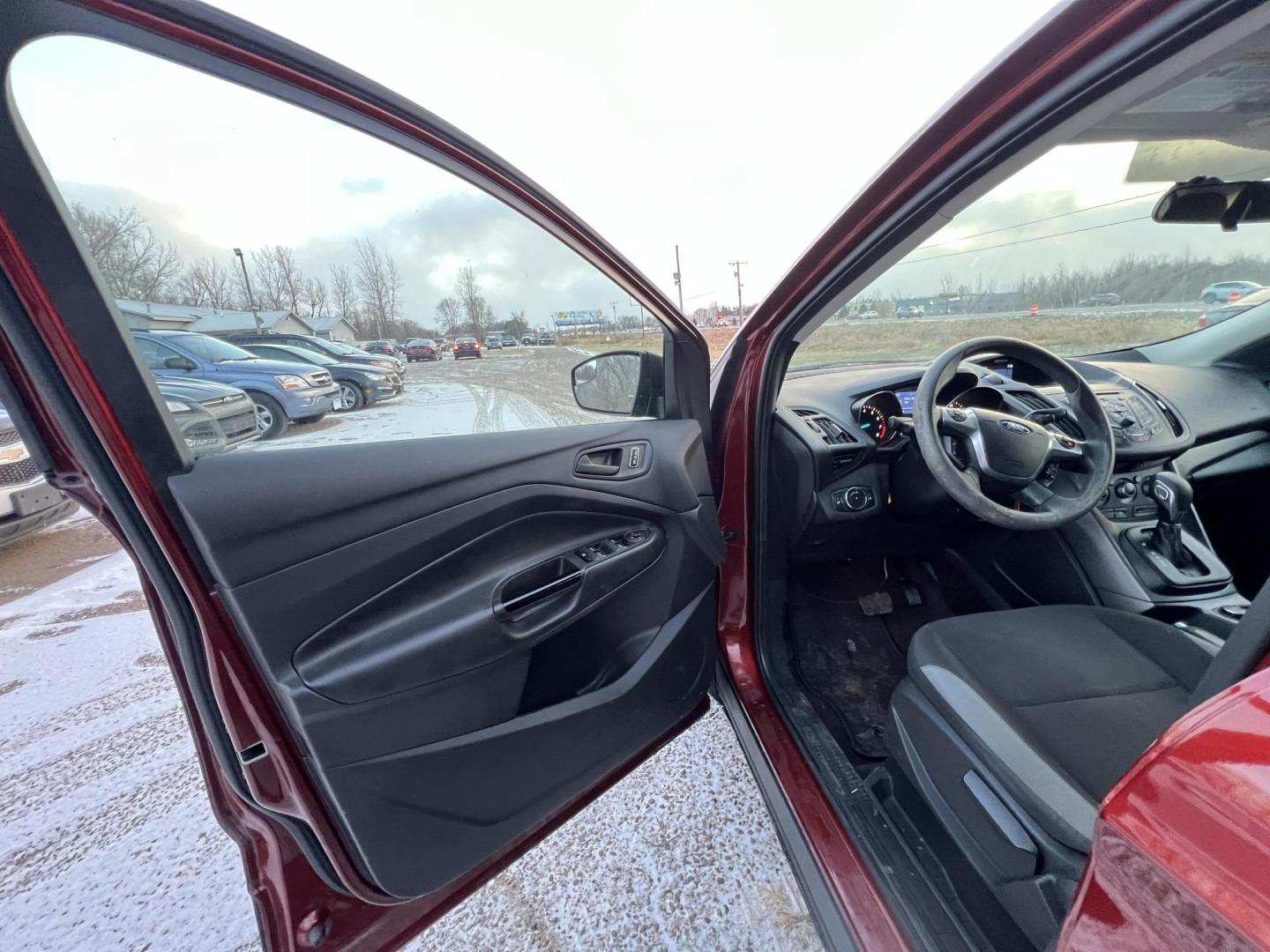 2014 Orange /Black Ford Escape S FWD (1FMCU0F79EU) with an 2.5L L4 DOHC 16V engine, 6-Speed Automatic transmission, located at 17255 hwy 65 NE, Ham Lake, MN, 55304, 0.000000, 0.000000 - Photo#8