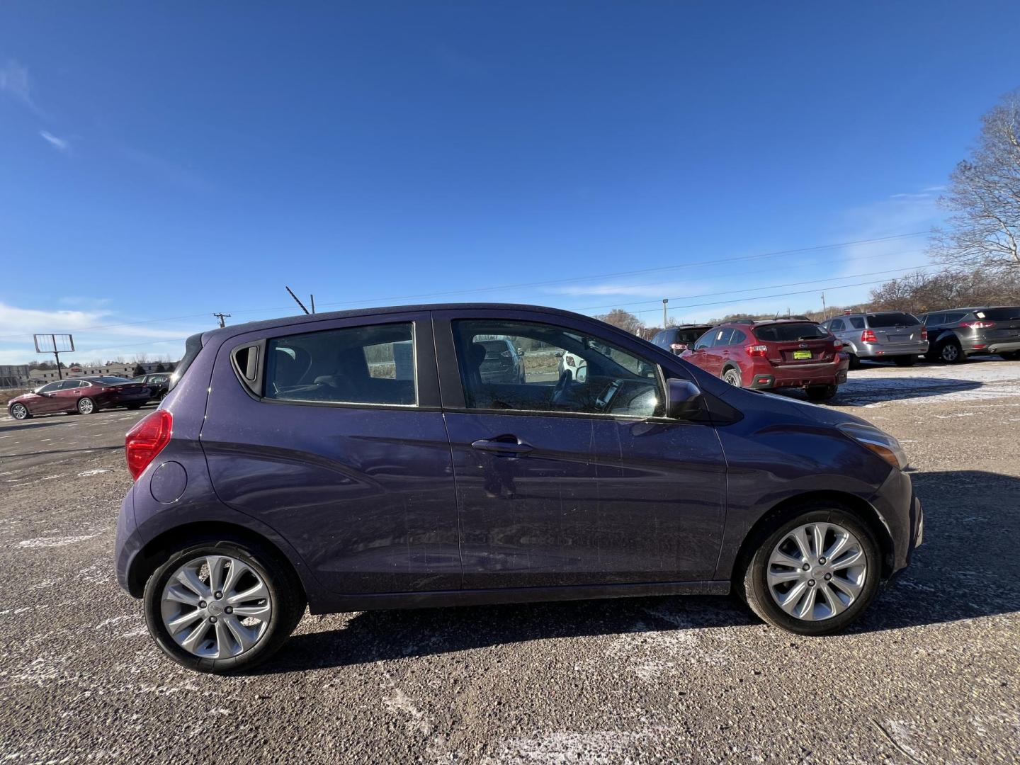 2017 Chevrolet Spark 1LT CVT (KL8CD6SA9HC) with an 1.4L L4 16V DOHC engine, CVT transmission, located at 17255 hwy 65 NE, Ham Lake, MN, 55304, 0.000000, 0.000000 - Photo#5