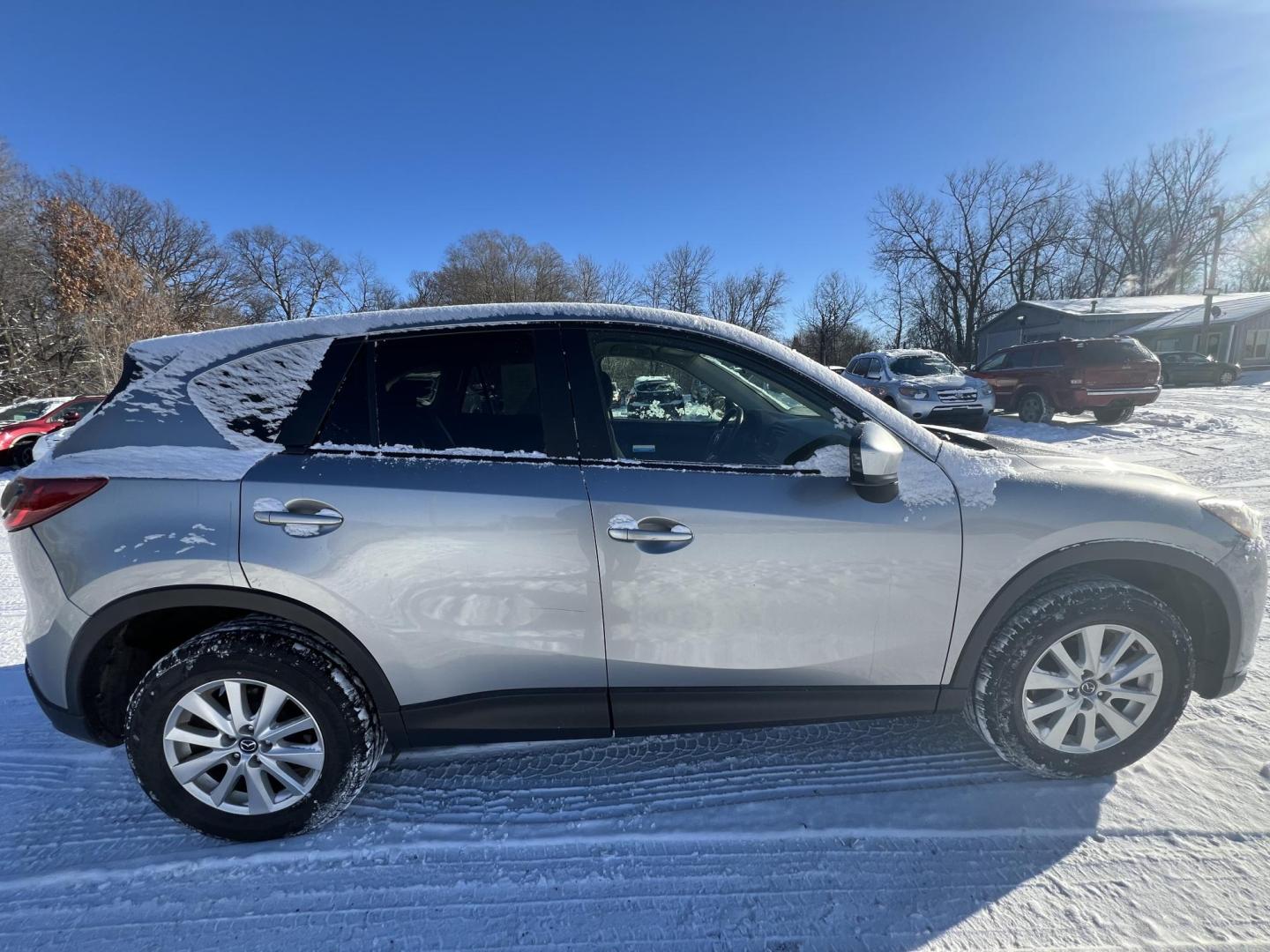 2014 Mazda CX-5 Touring AWD (JM3KE4CY2E0) with an 2.5L L4 DOHC 16V engine, 6-Speed Automatic transmission, located at 17255 hwy 65 NE, Ham Lake, MN, 55304, 0.000000, 0.000000 - Photo#5