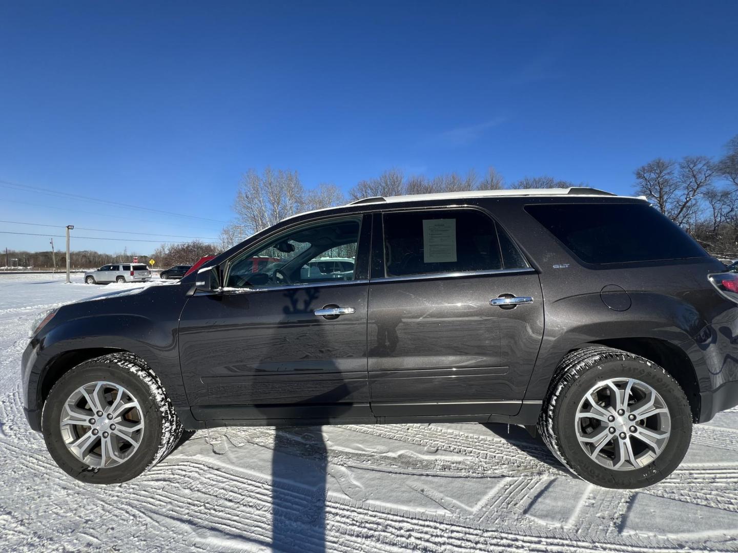 2016 GMC Acadia SLT-1 AWD (1GKKVRKDXGJ) with an 3.6L V6 DOHC 24V engine, 6A transmission, located at 17255 hwy 65 NE, Ham Lake, MN, 55304, 0.000000, 0.000000 - Photo#1