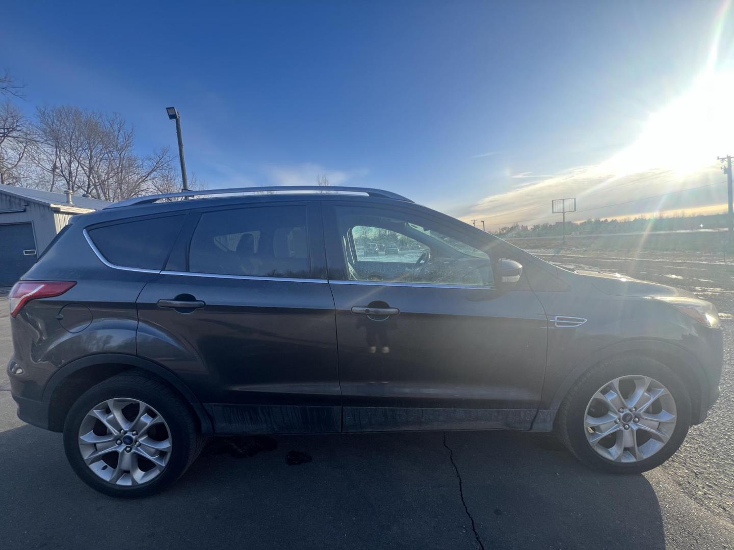 2015 Ford Escape Titanium FWD (1FMCU0J97FU) with an 2.0L L4 DOHC 16V engine, 6-Speed Automatic transmission, located at 17255 hwy 65 NE, Ham Lake, MN, 55304, 0.000000, 0.000000 - Photo#5