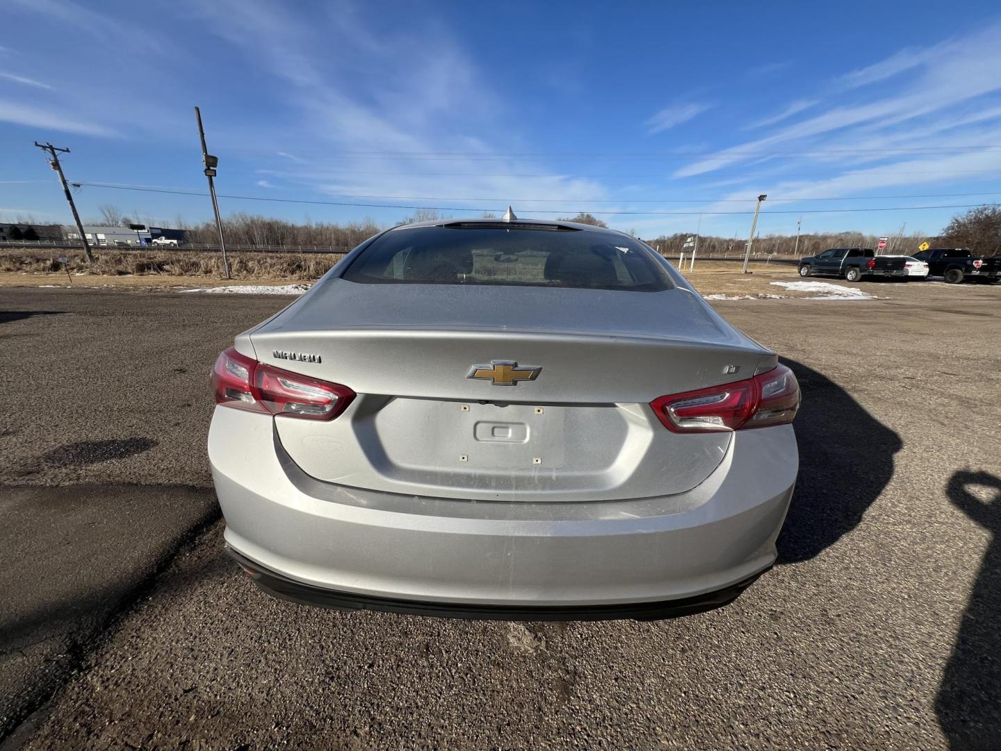 2019 Chevrolet Malibu LT (1G1ZD5ST0KF) with an 1.5L L4 DOHC 16V engine, 6A transmission, located at 17255 hwy 65 NE, Ham Lake, MN, 55304, 0.000000, 0.000000 - Photo#3