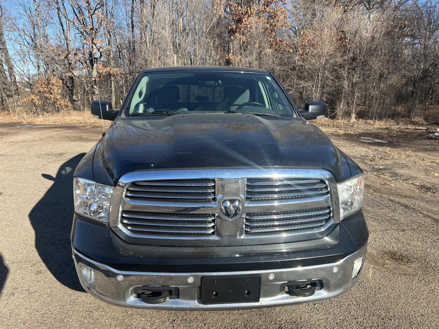 2015 RAM 1500 SLT Crew Cab LWB 4WD (1C6RR7TT6FS) with an 5.7L V8 OHV 16V engine, 6-Speed Automatic transmission, located at 17255 hwy 65 NE, Ham Lake, MN, 55304, 0.000000, 0.000000 - Photo#7