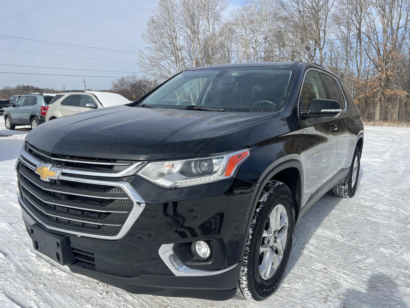 2018 Chevrolet Traverse LT Cloth AWD (1GNEVGKW4JJ) with an 3.6L V6 DOHC 24V engine, 9A transmission, located at 17255 hwy 65 NE, Ham Lake, MN, 55304, 0.000000, 0.000000 - Photo#0