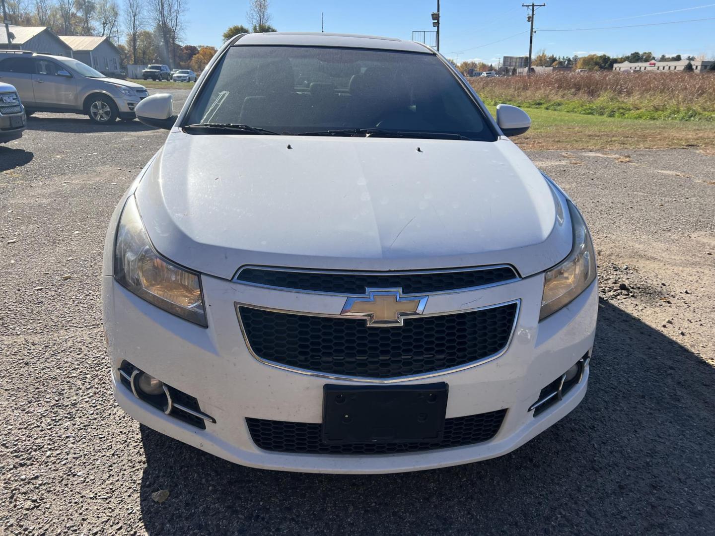 2011 White Chevrolet Cruze 2LT (1G1PH5S98B7) with an 1.4L L4 DOHC 16V TURBO engine, 6-Speed Manual transmission, located at 17255 hwy 65 NE, Ham Lake, MN, 55304, 0.000000, 0.000000 - Photo#8